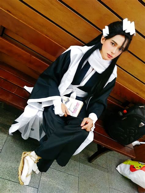 Byakuya Kuchiki cosplay by yuikuchiki on DeviantArt