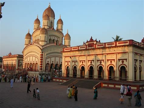 Kali mandir Dakshineshwar | Kolkata | The Story & Darshan | Tourism india, India travel ...