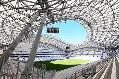 Stade Vélodrome - Architizer