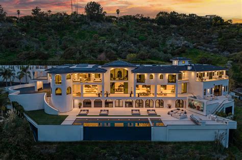 L.A.’s $100 Million Megamansions Are Getting Mega Price Cuts | Nest Seekers