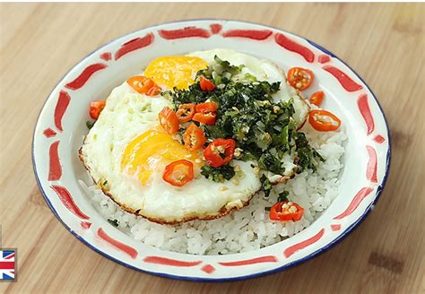 Resep Nasi Telur Ceplok ala Devina Hermawan, Murah Bukan Murahan ...