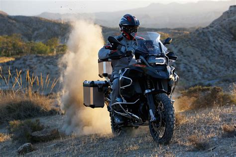 119 Hi-Res Photos of the BMW R1200GS Adventure - Asphalt & Rubber