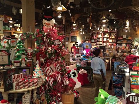 Cracker Barrel Old Country Store - 11 Photos & 27 Reviews - Southern ...