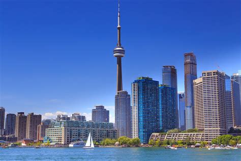 Toronto Skyline | Taken from Center Island. Please respect t… | Flickr
