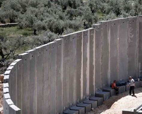 Israel Completes 8.5% of Border Wall with Lebanon | Al Defaiya