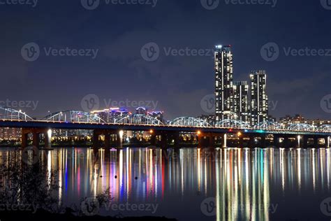 the night view of Seoul 9667108 Stock Photo at Vecteezy