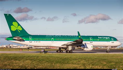 EI-LBT - Aer Lingus Boeing 757-200 at Toronto - Pearson Intl, ON ...