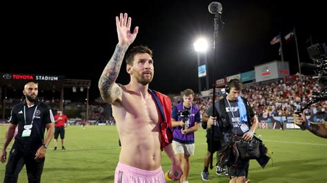 'During Copa America, Lionel Messi had the Barcelona jersey...': Sergio ...