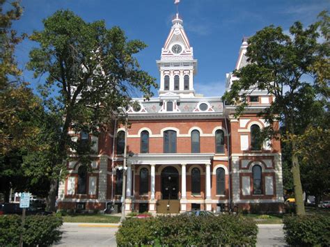 Pontiac IL Livingston County Courthouse | Pontiac illinois, National register of historic places ...