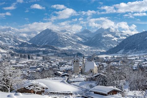 Winter in Kitzbühel: een sprookjesachtig seizoen - june. a travel magazine