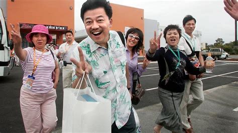 Chinese ‘Troublemaking’ Tourists to Be Blacklisted | GTP Headlines