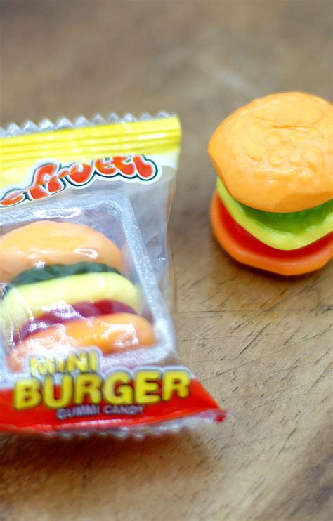 Gummy Burgers – Lin's Hawaiian Snacks