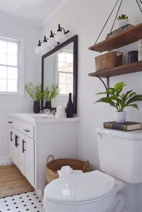 17 Beautiful and Modern Farmhouse Bathroom Design Ideas - Matchness.com