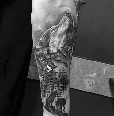 125 Wolf Tattoos mit Bedeutungen | Wolf tattoo sleeve, Inner forearm tattoo, Forearm tattoo design