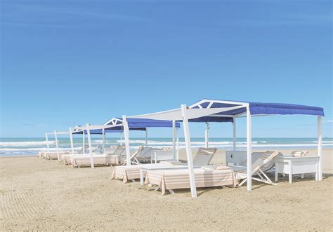 A Guide to the Best Beach Clubs in Forte dei Marmi