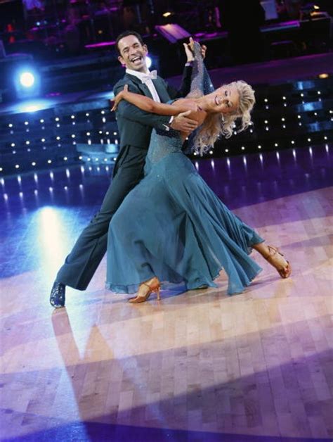 Julianne & Helio Castroneves - Dancing With the Stars - season 5 champs ...