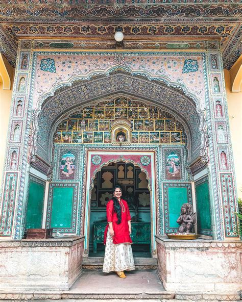 A royalty of contrasts: Samode Haveli in Jaipur is a gorgeous haveli ...