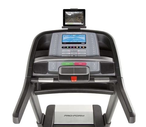 ProForm Pro 7000 treadmill console | TreadmillReviews