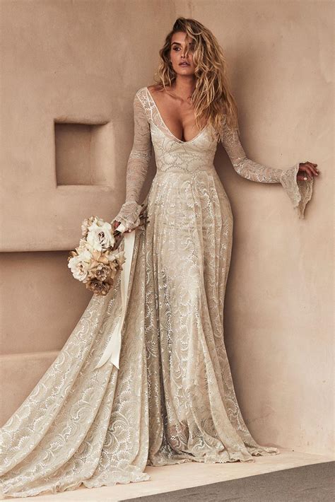 bea-wedding-dress-grace-loves-lace-12-1067x1600 - In White