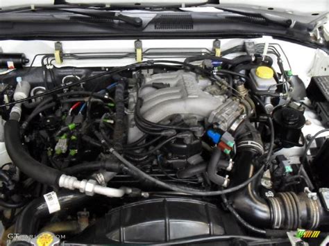 1999 Nissan Pathfinder LE 4x4 3.3 Liter SOHC 12-Valve V6 Engine Photo #40761223 | GTCarLot.com