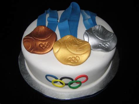 Taryne's Tasty Treats: Olympics Cake