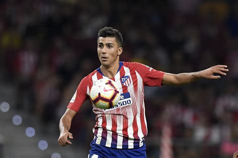 Rodri asks for “space” from Atletico Madrid due to interest from Bayern Munich and Manchester ...