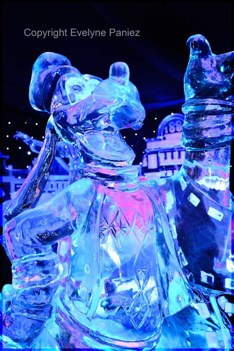 Goofy (Disney) at Ice Sculpture Festival in Bruges (Belgium) - 2011 ...