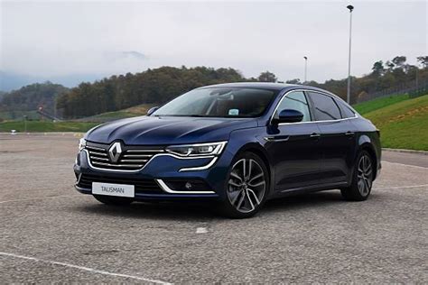 Renault Talisman Sedan Car Stock Photos, Pictures & Royalty-Free Images ...