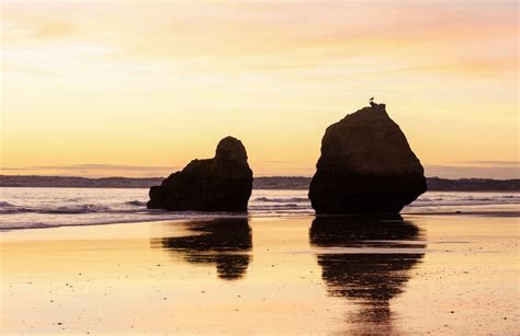 Alvor Beaches: The Algarve’s Mesmerising Coast - The Idyll