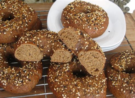 Pumpernickel Bagels