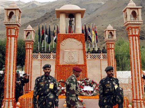 Kargil Vijay Diwas 2022 — India Remembers Its Martyrs On Kargil Victory Day