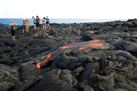 Curses! Hawaii Can’t Get Tourists to Stop Sending Back Lava - WSJ