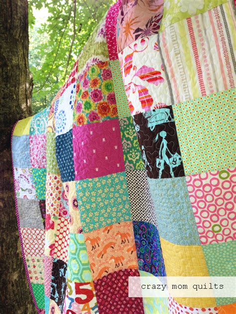 crazy mom quilts: simple summer quilt complete