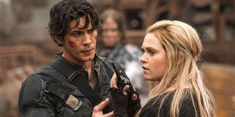 The 100: Bellamy and Clarke's Relationship in Season 6 Is... Complicated