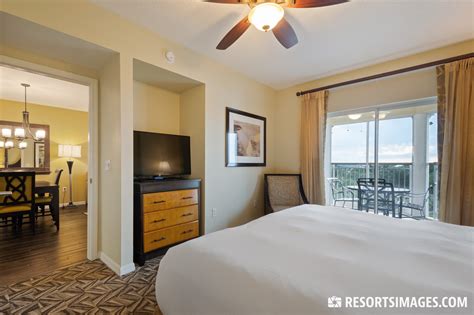 Hilton Grand Vacations Suites at SeaWorld | Orlando, Florida