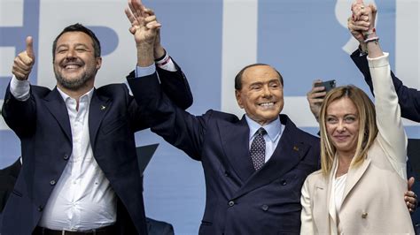 Silvio Berlusconi, l'addio della politica da Salvini a Putin