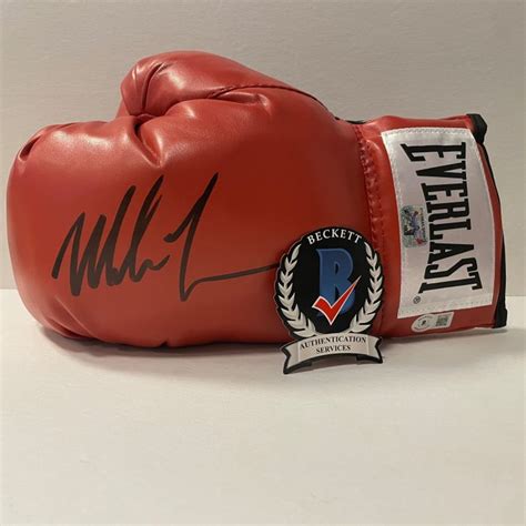 Boxing - Mike Tyson - Boxing glove - Catawiki