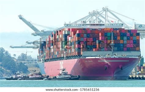 1,389 Oakland Cranes Images, Stock Photos & Vectors | Shutterstock