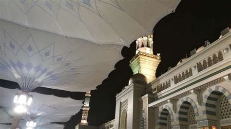 97 Wallpaper Masjid Nabawi Malam Hari Images - MyWeb