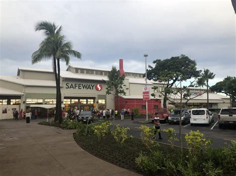 Grand Re-Opening of Expanded Lahaina Safeway Marks Mall Milestone ...