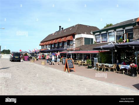 Harderwijk Strandboulevard (Beach Boulevqard), restaurants and Stock Photo: 168636174 - Alamy