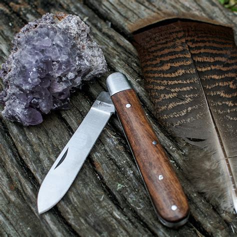 Traditional Pocket Knife - Jacob Bromwell - Touch of Modern