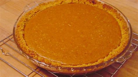 Fresh Pumpkin Pie Recipe - Allrecipes.com