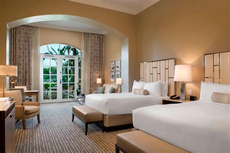 Hotel Rooms & Amenities | JW Marriott Miami Turnberry Resort & Spa