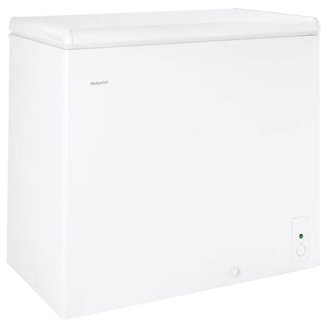 Hotpoint 6.9-cu ft Manual Defrost Chest Freezer (White) in the Chest ...