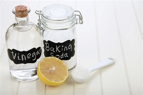 5 clever ways to use vinegar for cleaning | bio-home by Lam Soon