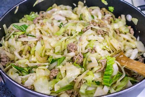 Sweet and Sour Cabbage Stir Fry with Pork | Ground pork recipes, Easy cabbage recipes, Sour cabbage