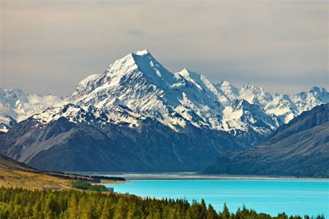 Dangerous avalanche warning for Aoraki Mt Cook today | RNZ News