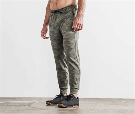 15 Best Workout Pants for Men - PureWow