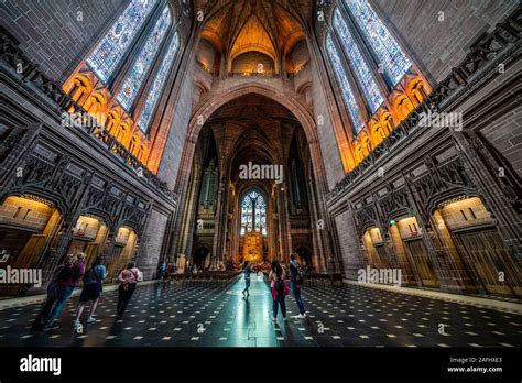 Liverpool cathedral interior catholic hi-res stock photography and images - Alamy